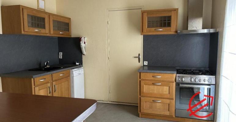 Maison d'env 90m² avec jardin et garage