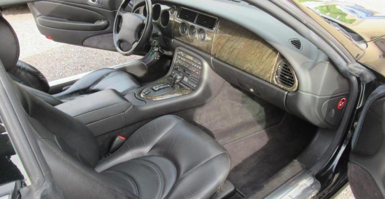 Jaguar XKR 363 CV 97000 KMS