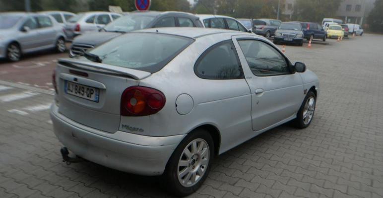 Renault Mégane Coupé 1.9 DCI 8V TURBO