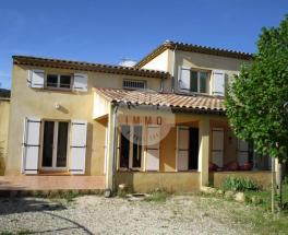 Villa T6/7 sur 1000 m2 terrain avec piscine