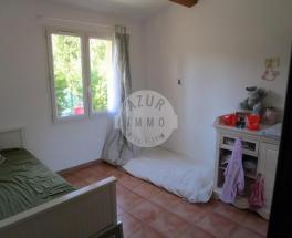 Villa T6/7 sur 1000 m2 terrain avec piscine