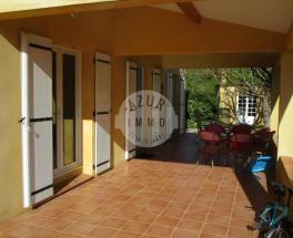 Villa T6/7 sur 1000 m2 terrain avec piscine
