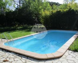 Villa T6/7 sur 1000 m2 terrain avec piscine