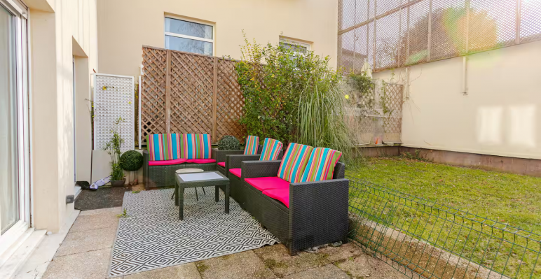 Appartement luxueux à louer occasionnellement - Villeneuve-la-Garenne (92), France - J.A. Cosy