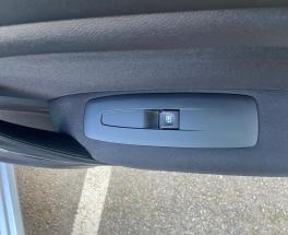 Renault Mégane IV BLUE DCI 115CV BUSINESS EDC