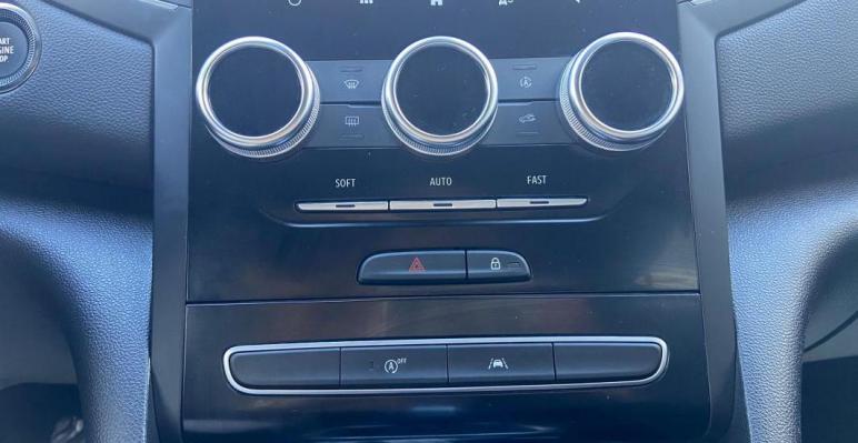 Renault Mégane IV BLUE DCI 115CV BUSINESS EDC